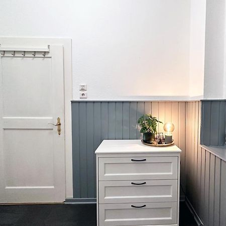 Ruhiges Office-Apartment Mit Kueche - Beuys Apartments Krefeld Eksteriør bilde