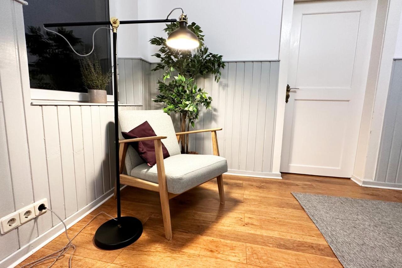 Ruhiges Office-Apartment Mit Kueche - Beuys Apartments Krefeld Eksteriør bilde